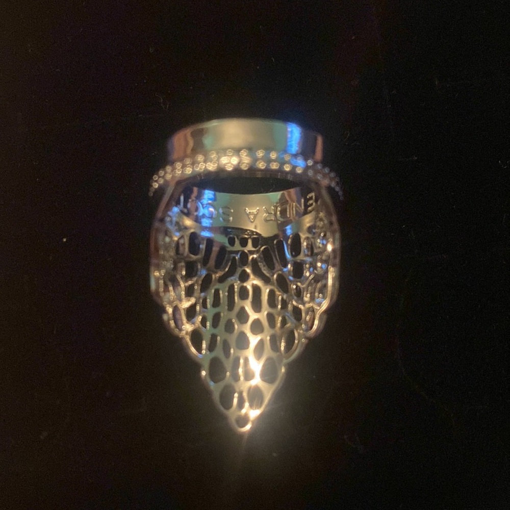 Ring - Picture 3 of 5